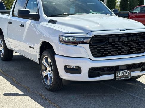 New 2026 RAM 1500 Express RWD image 11