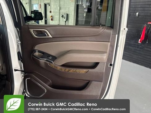 Used 2018 GMC Yukon XL Denali w/ Denali Ultimate Package AWD/4WD image 40