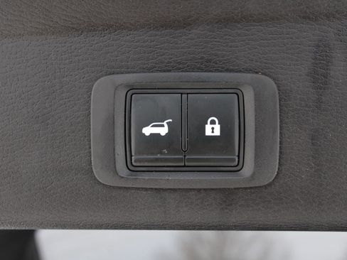 Used 2022 Mitsubishi Outlander SE image 9