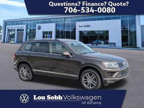 Used 2015 Volkswagen Touareg TDI AWD/4WD image 1
