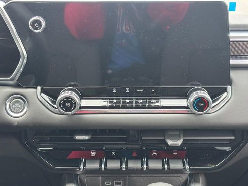 New 2026 GMC Canyon Elevation image 13