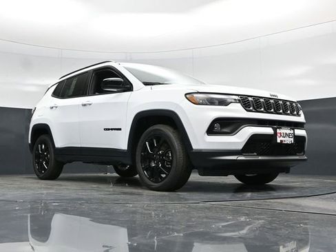 New 2026 Jeep Compass Altitude image 52