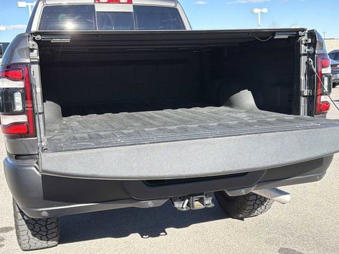 Used 2022 RAM 2500 Laramie image 16