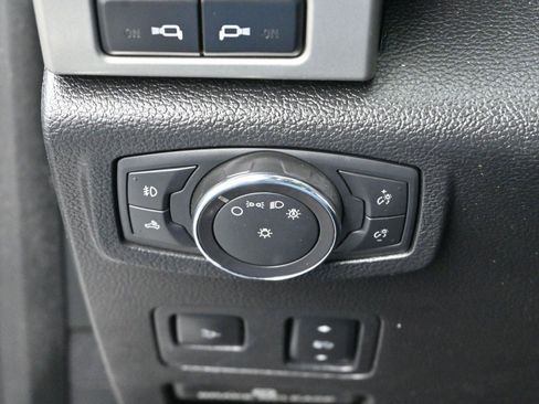 Used 2019 Ford F250 Lariat w/ Lariat Ultimate Package image 30