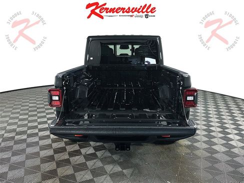 New 2026 Jeep Gladiator Mojave w/ Technology Group image 16