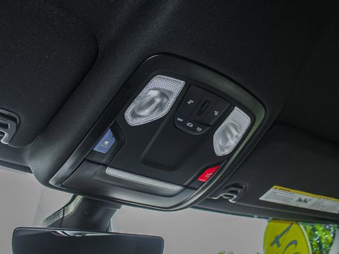 Used 2024 RAM 2500 Big Horn image 26