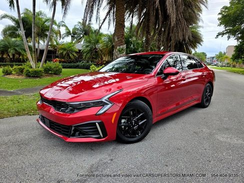 Used 2025 Kia K5 LXS image 10