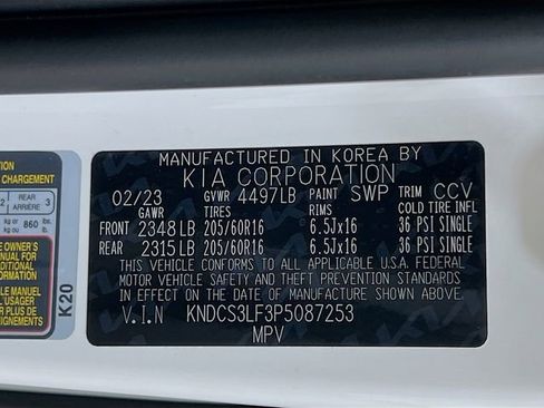 Certified 2023 Kia Niro EX image 33