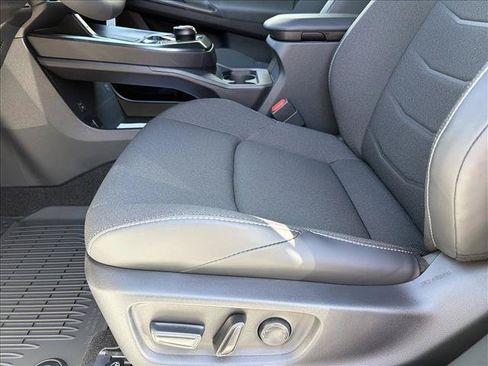 New 2026 Toyota C-HR AWD/4WD image 12