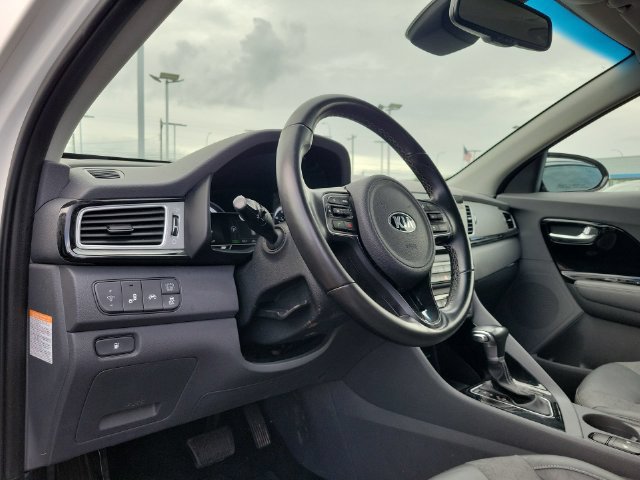 Used 2019 Kia Niro EX FWD image 16