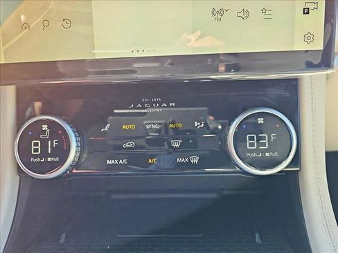 New 2025 Jaguar F-PACE R-Dynamic S image 22