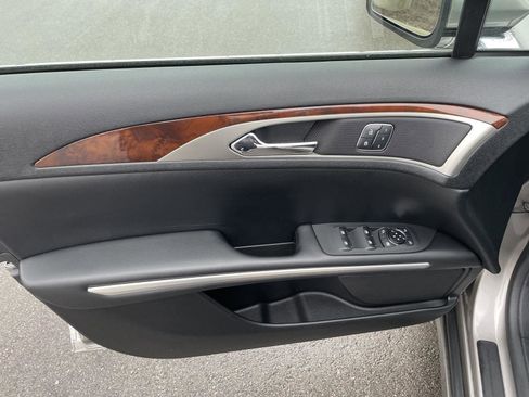 Used 2015 Lincoln MKZ Hybrid w/ Equipment Group 202A Reserve image 18