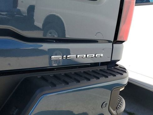 New 2026 GMC Sierra 3500 Denali Ultimate AWD/4WD image 8