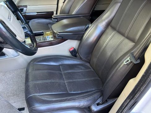 Used 2016 Land Rover Range Rover HSE image 9