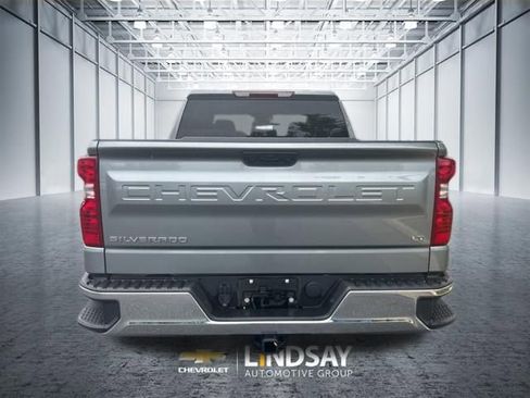 Used 2024 Chevrolet Silverado 1500 LT AWD/4WD image 4