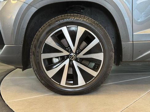 Used 2022 Volkswagen Taos SE AWD/4WD image 25