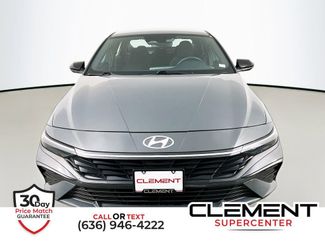 Used 2025 Hyundai Elantra Sport video 2