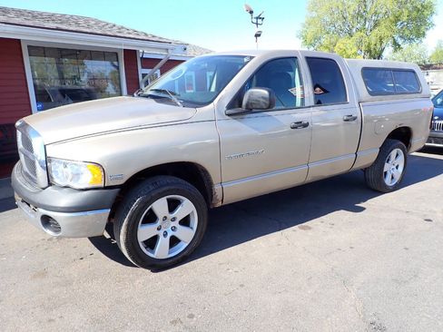 Used 2004 Dodge Ram 1500 Truck ST w/ Trailer Tow Group AWD/4WD image 3