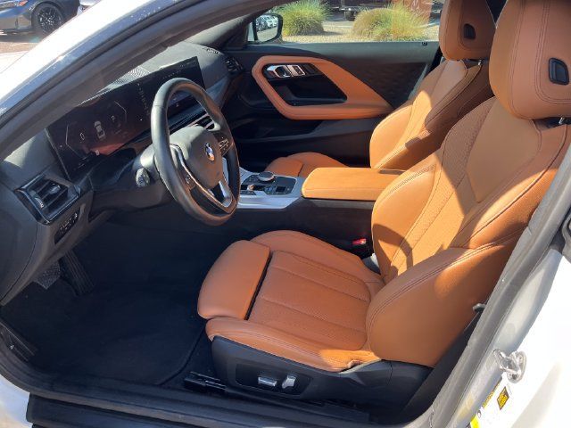 Used 2023 BMW 230i Coupe w/ Convenience Package RWD image 2