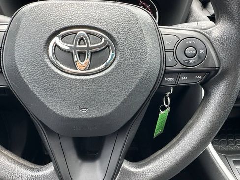 Used 2023 Toyota RAV4 LE FWD image 16