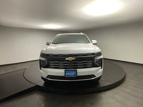Certified 2026 Chevrolet Suburban High Country image 2
