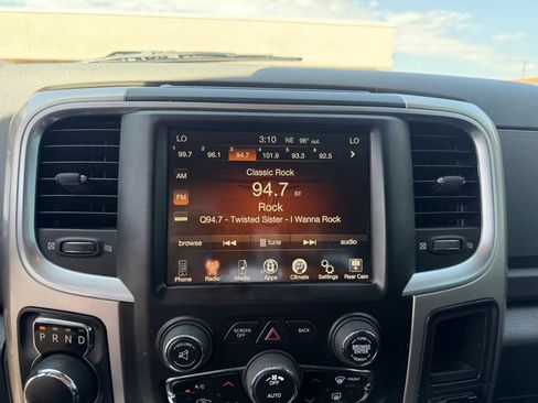 Used 2017 RAM 1500 Big Horn AWD/4WD image 36