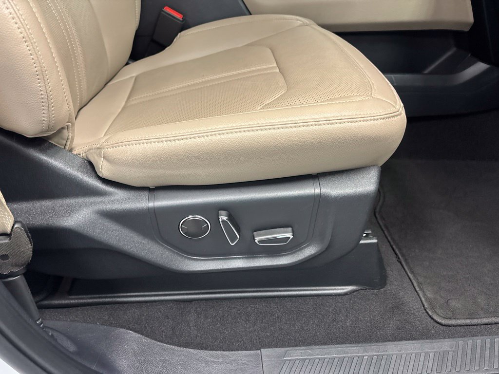 Used 2024 Ford Expedition Limited RWD image 14