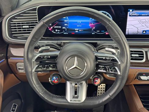 Used 2024 Mercedes-Benz GLS 63 AMG AMG GLS 63 image 22