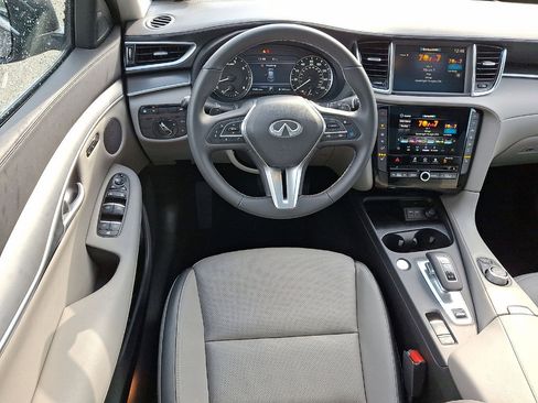 Used 2025 INFINITI QX50 Luxe AWD/4WD image 21