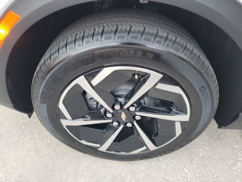 New 2026 Chevrolet Equinox EV LT FWD image 18