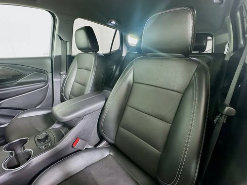 Used 2023 GMC Terrain SLT AWD/4WD image 25