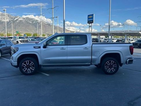 Used 2022 GMC Sierra 1500 AT4 w/ AT4 Premium Package AWD/4WD image 21