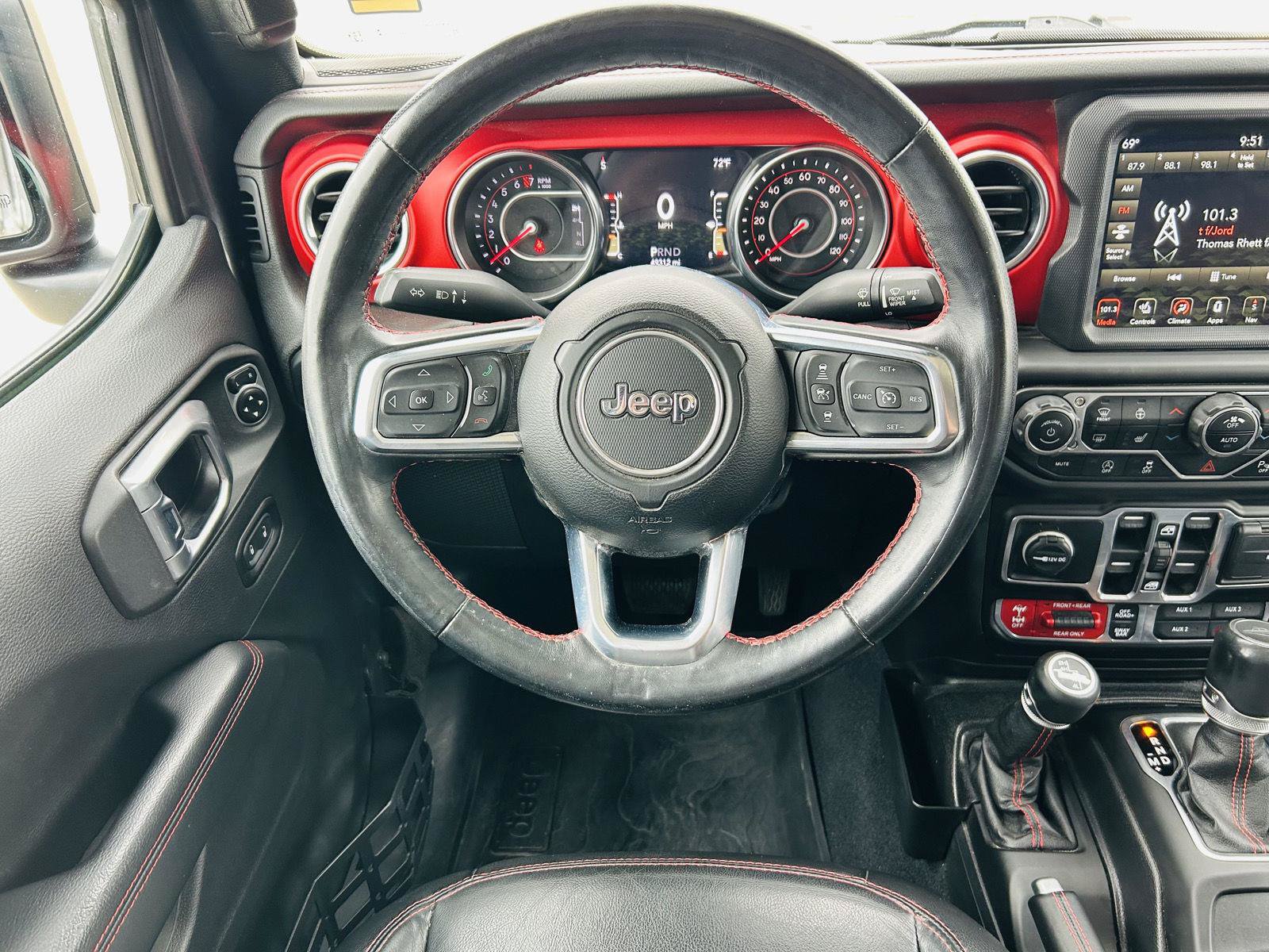 Used 2020 Jeep Gladiator Rubicon AWD/4WD image 14