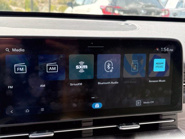 Certified 2024 Hyundai Kona Limited AWD/4WD image 15
