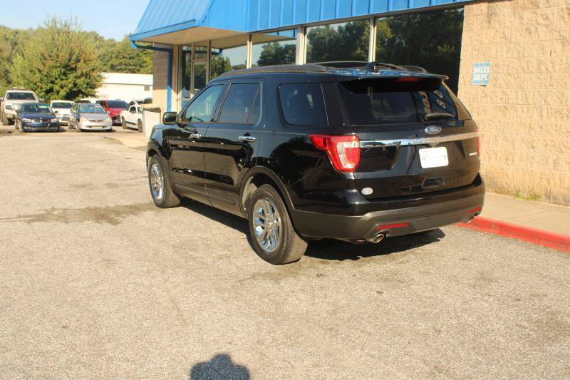 Used 2016 Ford Explorer FWD image 4