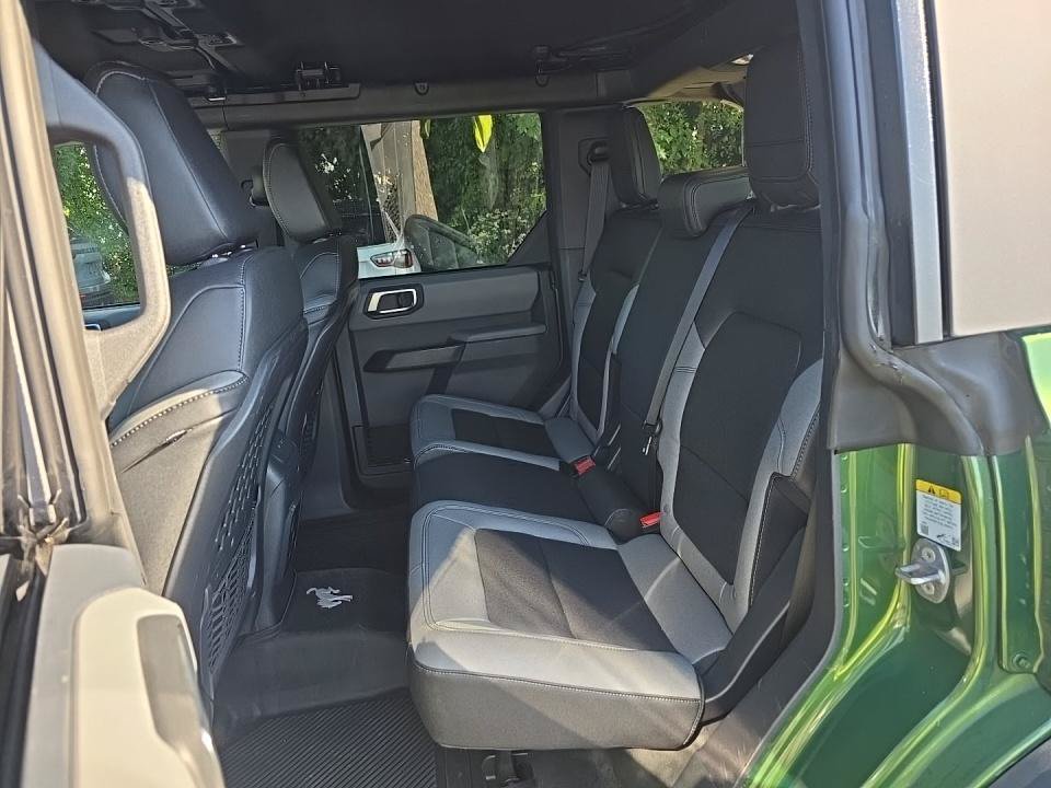 Used 2023 Ford Bronco Big Bend w/ Sasquatch Package AWD/4WD image 6