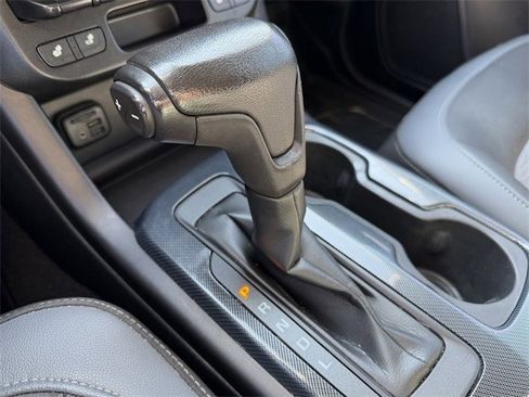 Used 2020 Chevrolet Colorado Z71 image 19