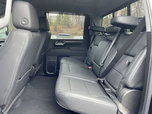 Used 2025 Chevrolet Silverado 2500 LT w/ Trail Boss Package image 23