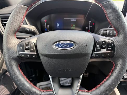 Used 2023 Ford Escape ST-Line w/ Tech Pack #1 AWD/4WD image 23