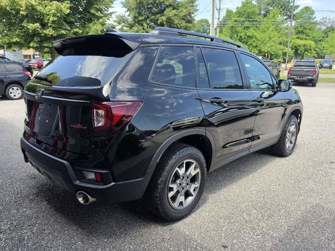 Used 2023 Honda Passport TrailSport image 5