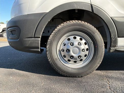 New 2026 Ford Transit 250 148 Medium Roof RWD image 5