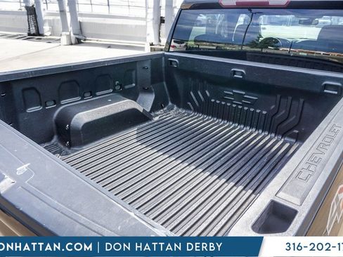 Used 2020 Chevrolet Silverado 1500 LTZ image 32