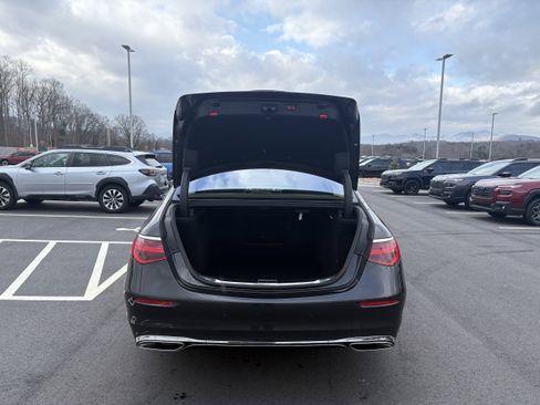 Used 2022 Mercedes-Benz S 580 4MATIC Sedan image 11