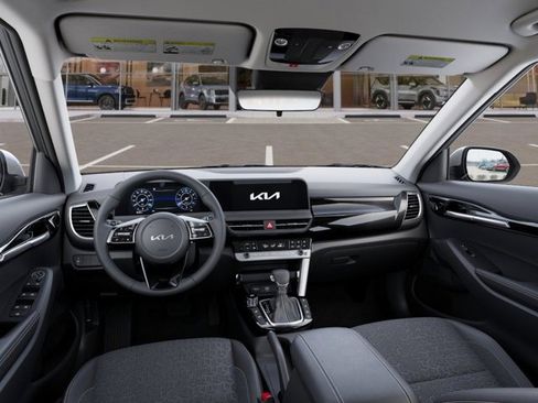 New 2025 Kia Seltos X-Line image 14