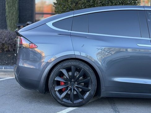 Used 2017 Tesla Model X P100D image 25