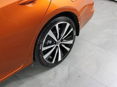 Certified 2021 Nissan Altima 2.0 SR image 12