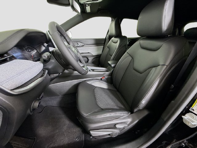 New 2026 Jeep Compass Latitude AWD/4WD image 20