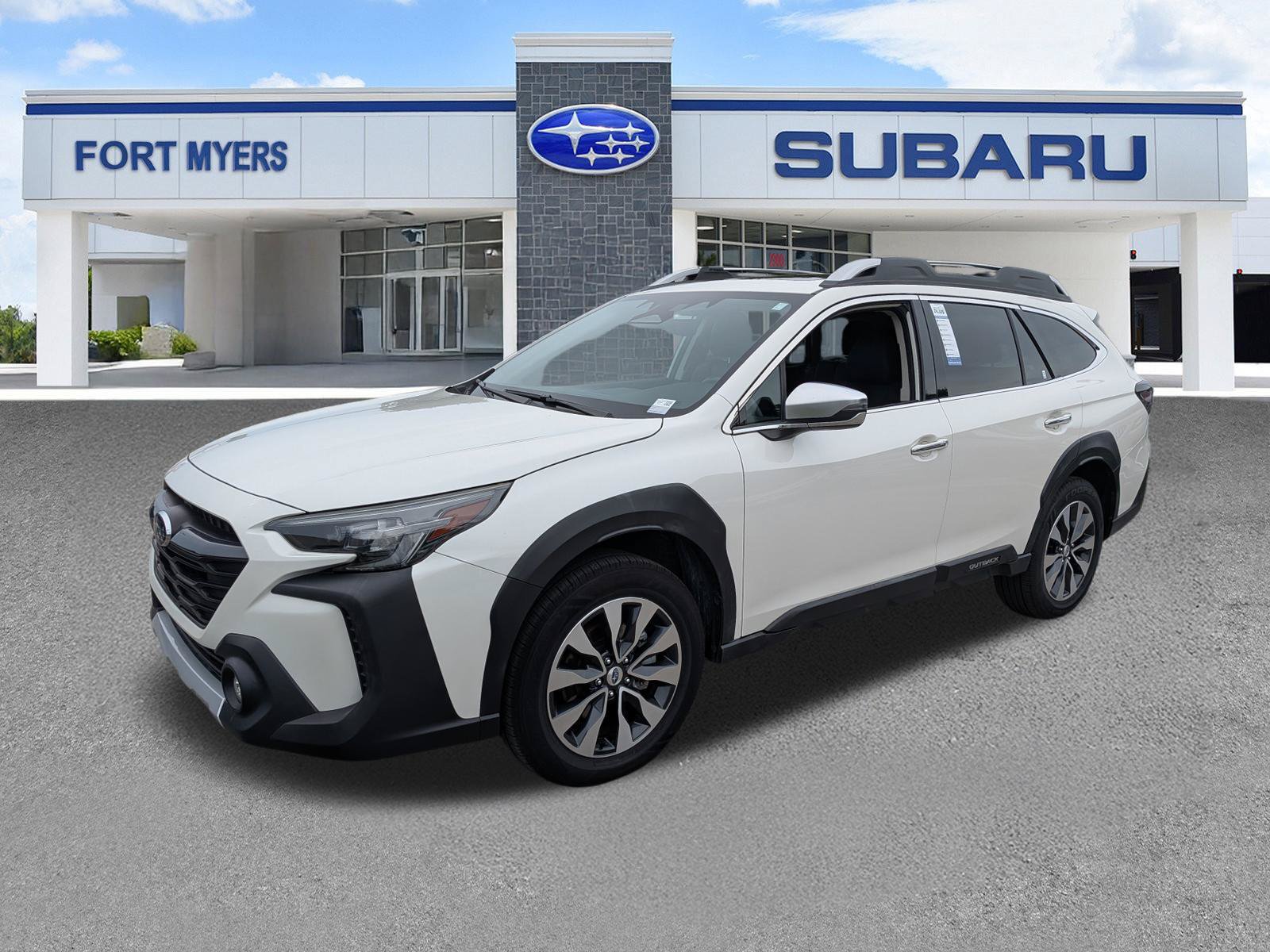 Certified 2023 Subaru Outback Touring XT AWD/4WD image 8