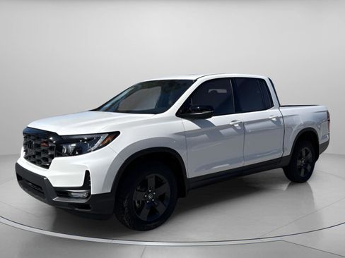 New 2026 Honda Ridgeline TrailSport image 2