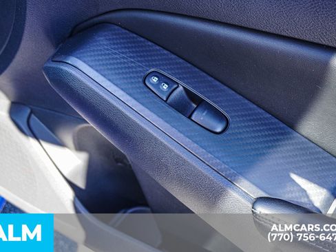 Used 2025 Nissan Altima 2.5 SV image 45